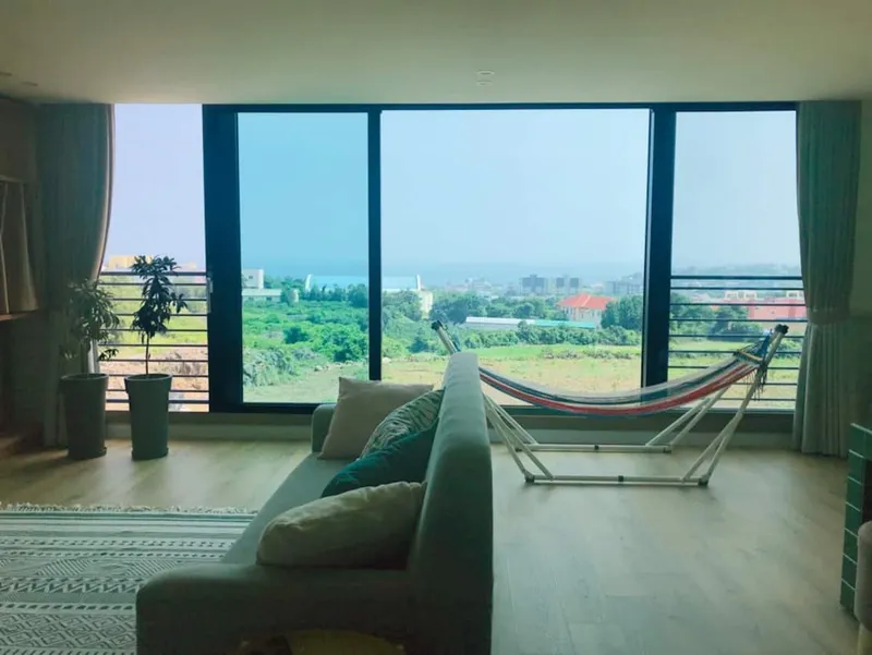 [Aewol, Jeju] A two-room independent townhouse with a panoramic ocean view 3