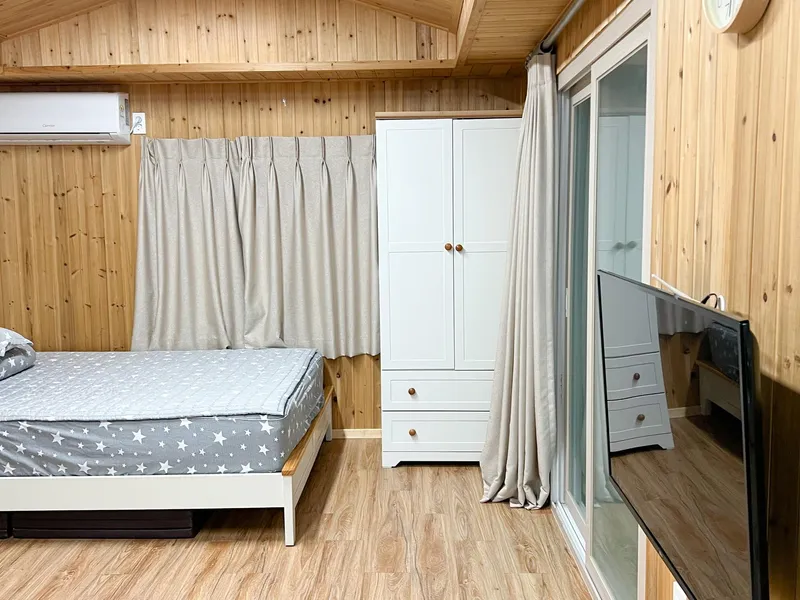 [제주 구좌] 비자림 도보 5분 거리 따뜻함이 가득한 노랑이_ 10평 원룸형 숙소 20