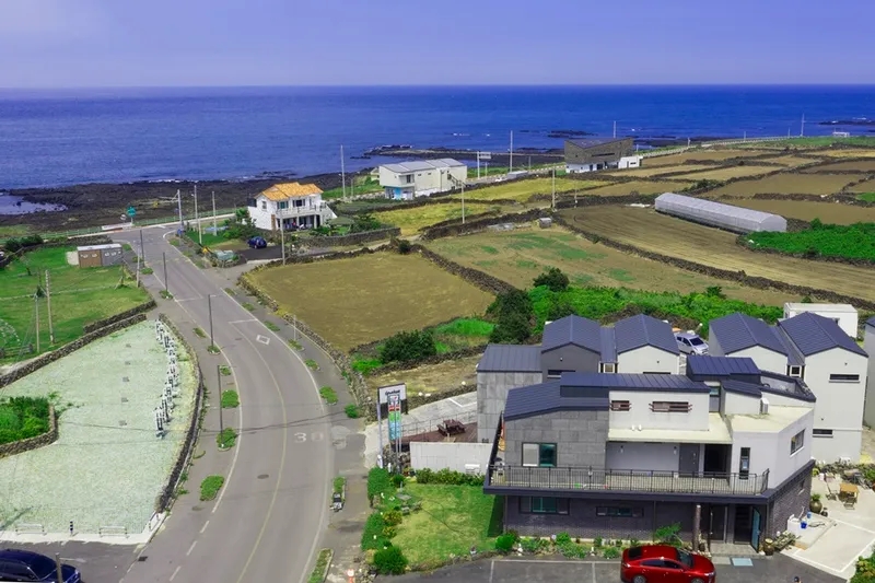 [제주 구좌] 10-11월 할인30%  구좌  바닷가2층 복층 원룸202 19