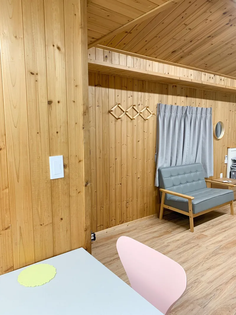 [제주 구좌] 비자림 도보 5분 거리 따뜻함이 가득한 연둥이 10평 원룸형 숙소 15