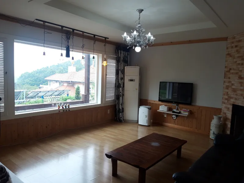 [경남 남해] 미국마을 스테이 27평 화이트룸 18