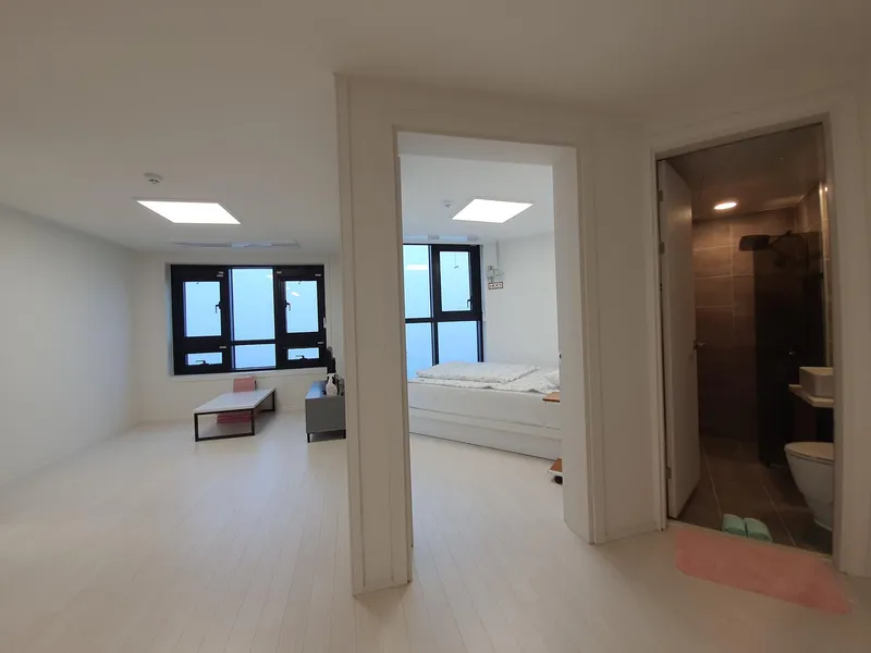 [Seoho-dong, Seogwipo] Room 503, Seogwipo's Best Ocean & Hallasan View, Newly Built_Wells Place Wells Place 20