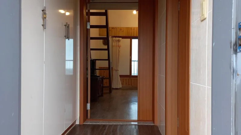 [제주 조천] 조천.바다전망의 복층방 한달살기.2인기준. 7