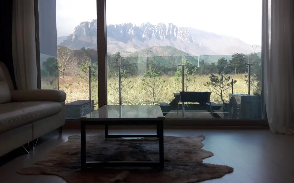Gangwon Sokcho Ulsanbawi View Heidi House #Free BBQ - main image