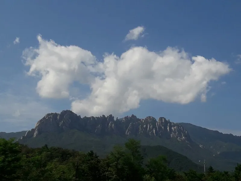 [강원 속초] 울산바위 전망  하이디하우스 #바베큐무료 22