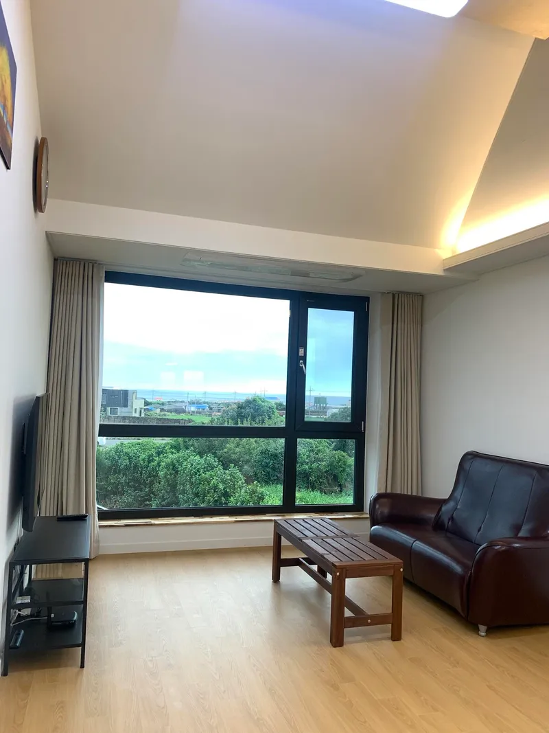 [Daejeong, Seogwipo] Seogwipo Daejeong Mureung Housing Annex 2nd floor #View of Mt. Halla and the sea at the same time 9