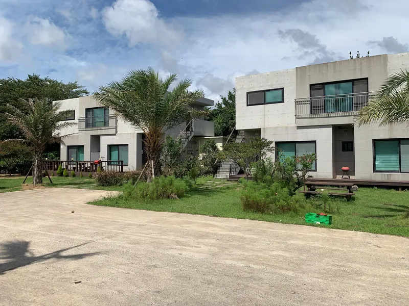[Pyoseon, Seogwipo] 15 pyeong main building with a view of the botanical garden and pet-friendly 10