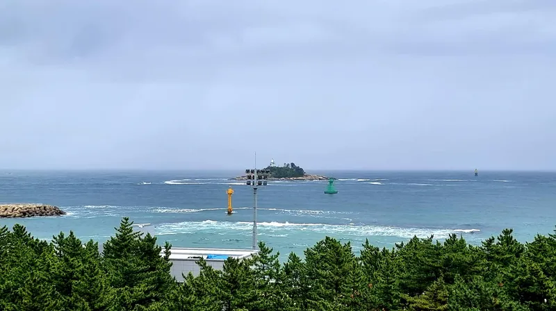 [Sokcho] Newly built top-floor residence hotel right in front of the beach #SideOceanView 14