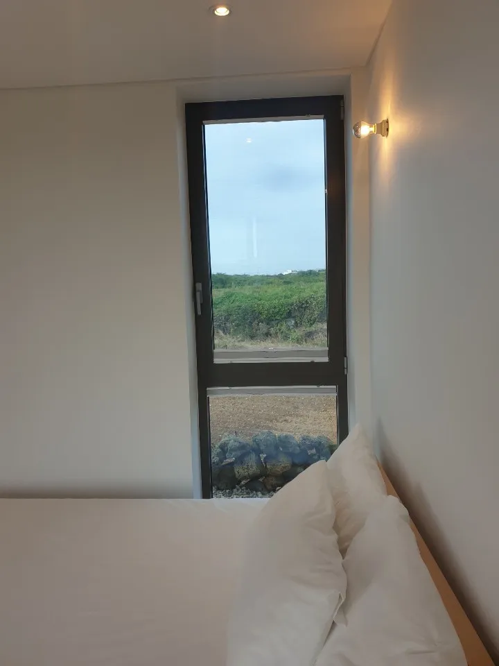 [제주 한경] 제주#잔디마당# 먼바다와 석양이 멋진 럭셔리 고급 별채#판포포구#신창풍차 17