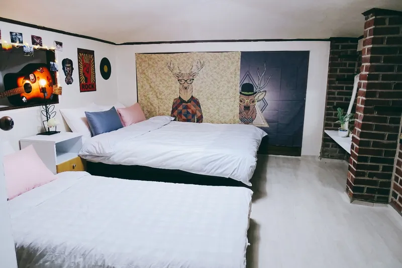[Mapo, Seoul] 2-story three-room detached house with terrace in Hongdae #Pets allowed 8