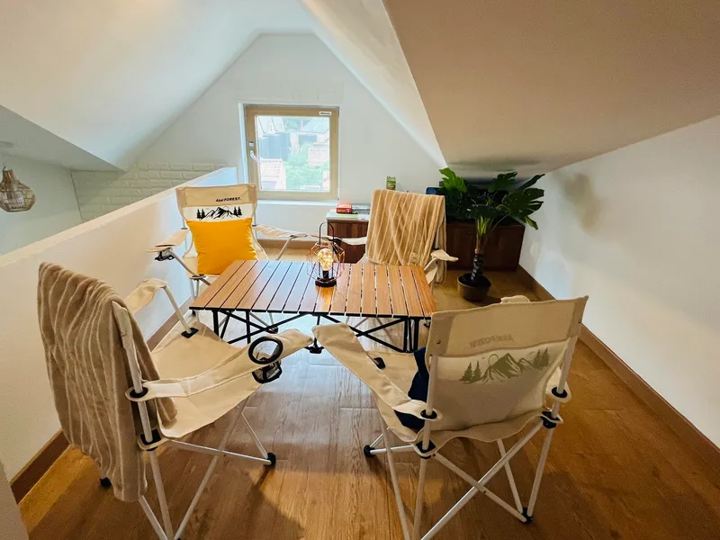 [Aewol, Jeju] Private House_2nd Floor Loft_Camping Table_3 Beds_Atmospheric Accommodation 82