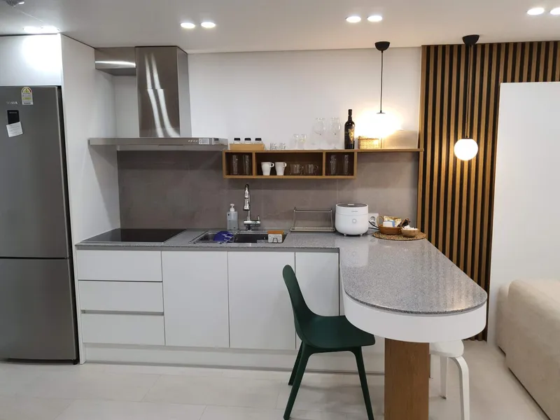 [Sokcho] Ocean view two-room apartment #3 min walk from Sokcho lighthouse beach #For one week stay only 14