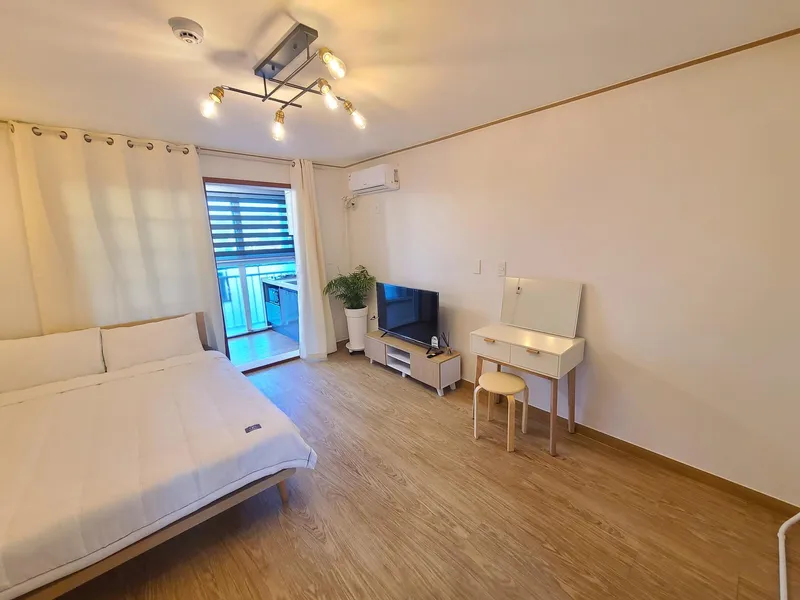 [Aewol, Jeju][Jeju Aewol 202] 1 minute walk from Gwakji Beach #Accessibility #Clean #Cozy #Warm 2