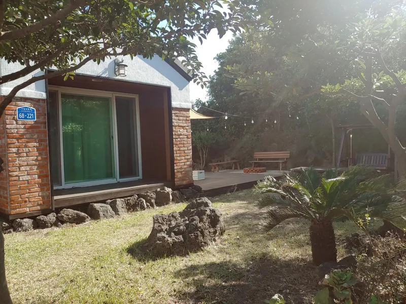 [Gujwa, Jeju] A two-room independent house with a fragrant emotional stay in Bijarim #private garden 8