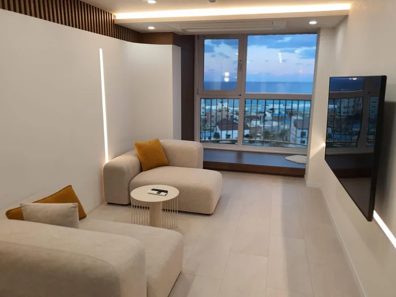 [Sokcho] Ocean view two-room apartment #3 min walk from Sokcho lighthouse beach #For one week stay only 16
