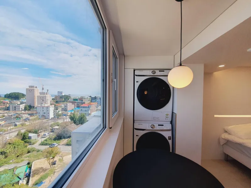 [Sokcho] Ocean view two-room apartment #3 min walk from Sokcho lighthouse beach #For one week stay only 4
