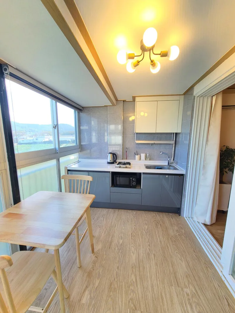 [Aewol, Jeju][Jeju Aewol 203] One-room apartment 1 minute walk from Gwakji Beach #Accessibility #Clean #Comfortable #Cozy 7