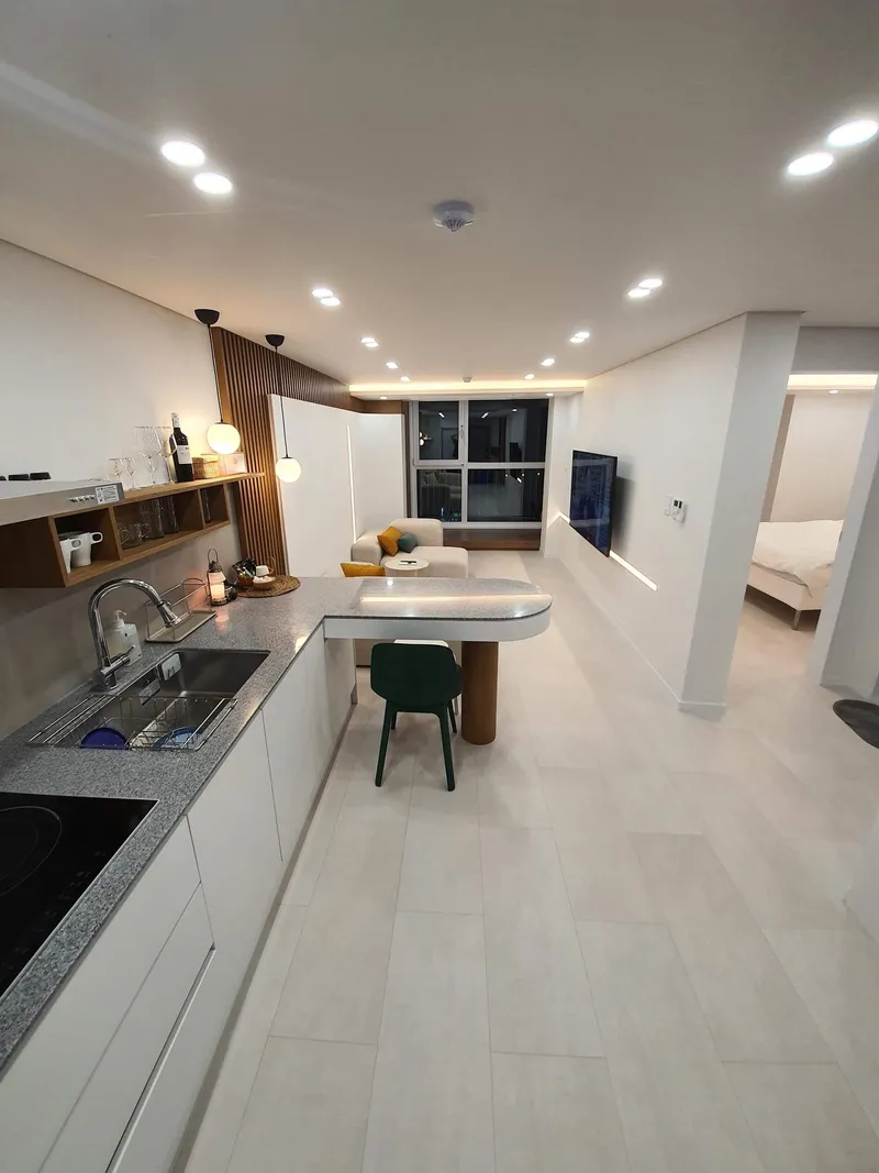 [Sokcho] Ocean view two-room apartment #3 min walk from Sokcho lighthouse beach #For one week stay only 7