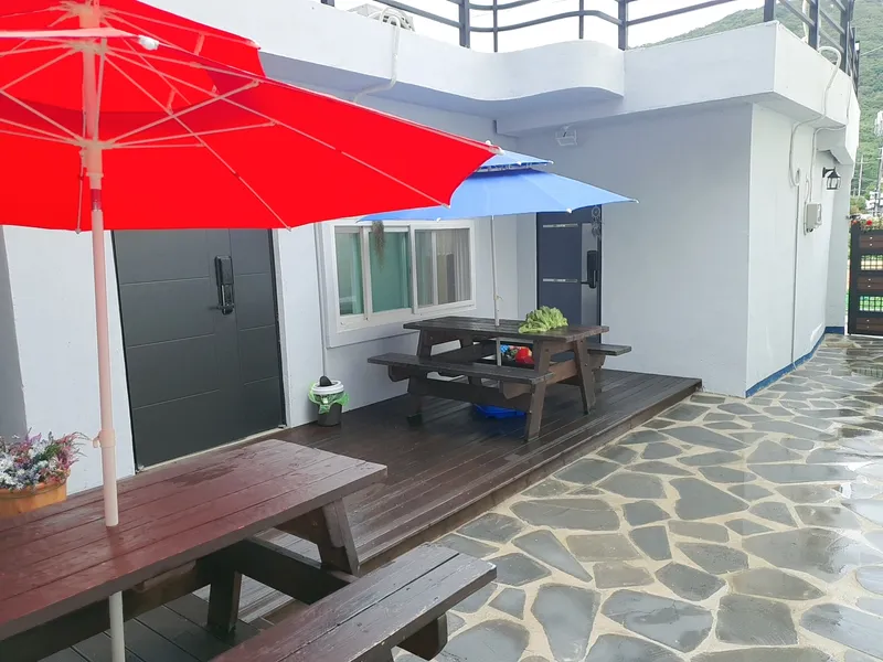[Geoje] Super cost-effective two-room detached house #small dogs allowed 1 minute walk from Myeongsa Beach, fishing 2