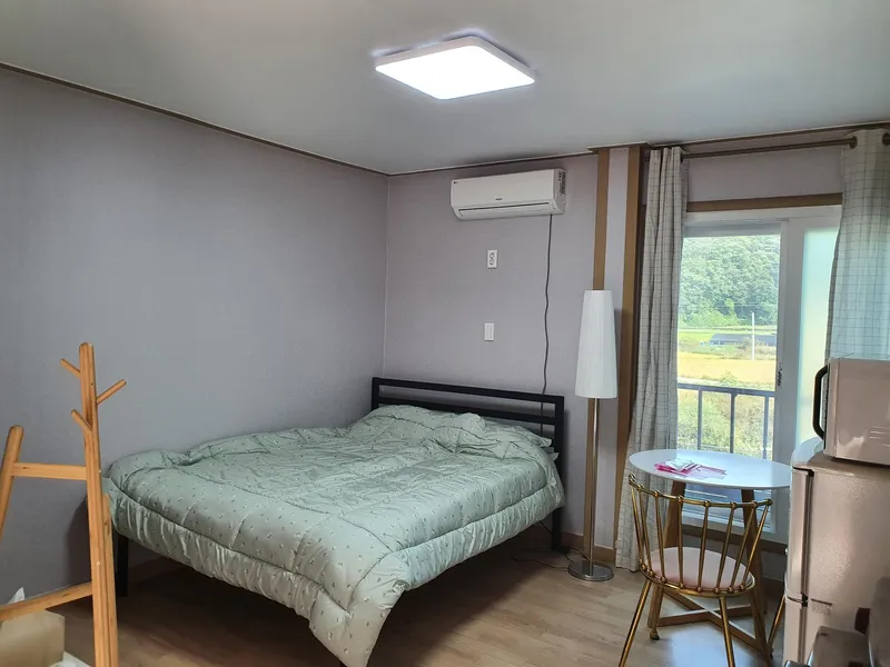 [강원 홍천] 공기좋은 산골마을 비발디파크 차량 5분거리 원룸202호 3