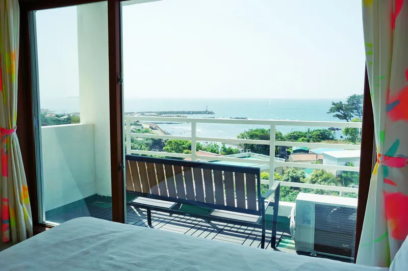 [Bomok-dong, Seogwipo] When you need ocean view healing, 3rd floor of Emotional Stay Y #Pets allowed 8