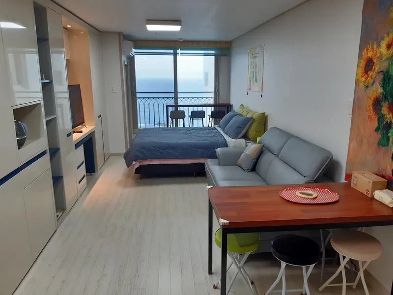 [Gangneung][Gangneung Jumunjin] Fully-furnished one-room apartment with East Sea view #9th floor ocean view #JK House 5
