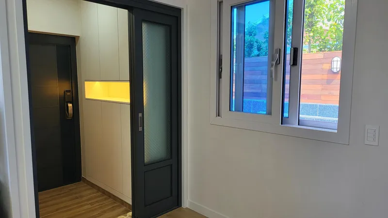 [Seongsan, Seogwipo] Stone wall, grass yard, independent house, two rooms + attic / living area is marked 7