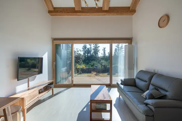 [Hangyeong, Jeju] Cozy stone wall two-room detached house with tangerine field view 33