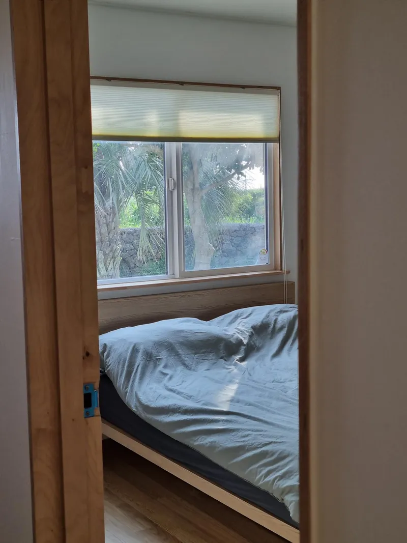 [Seongsan, Seogwipo] A quiet and clean remodeled three-room duplex house 28