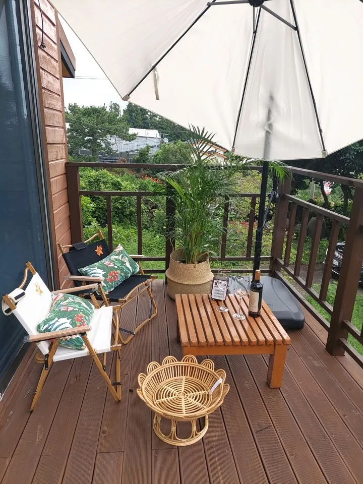 [Topyeong-dong, Seogwipo] A private space for a gathering of family and friends in a duplex-type independent house 2