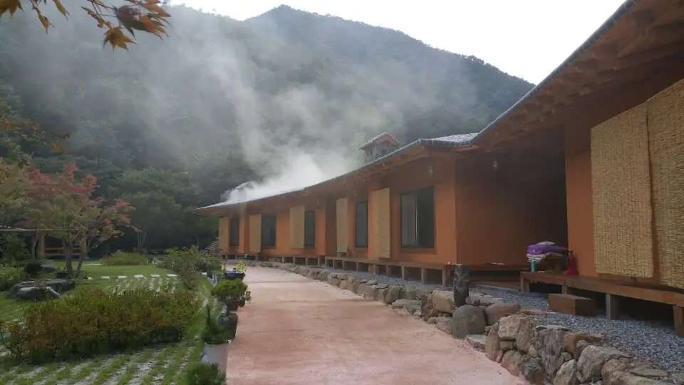 경남 산청 지리산 한옥구조 민박 펜션 - main image
