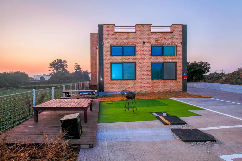 [Gujwa, Jeju] Jeju Gujwa Olle 21-gil Newly built duplex one-room (10 pyeong) 1st floor B 21