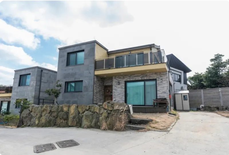 [Aewol, Jeju] Detached duplex townhouse next to the coastal road 17