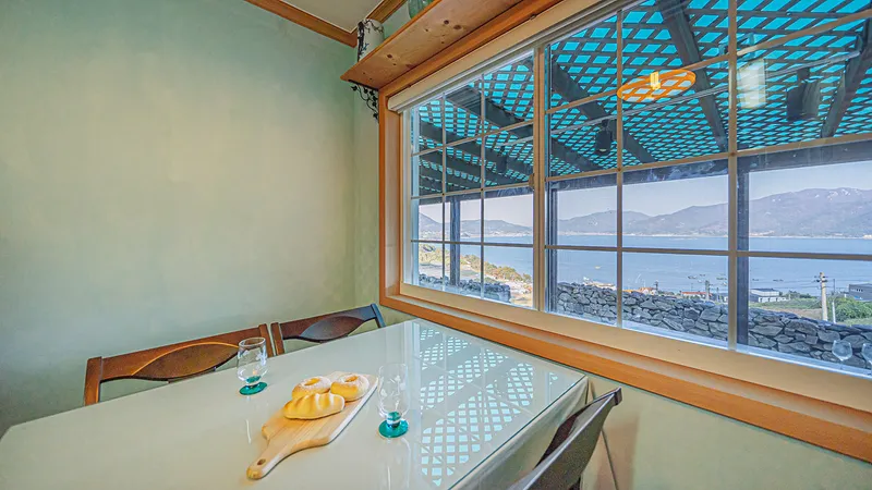 [Namhae] Baekdu Mountain, the ocean view of the heavenly sea, 1st floor 9