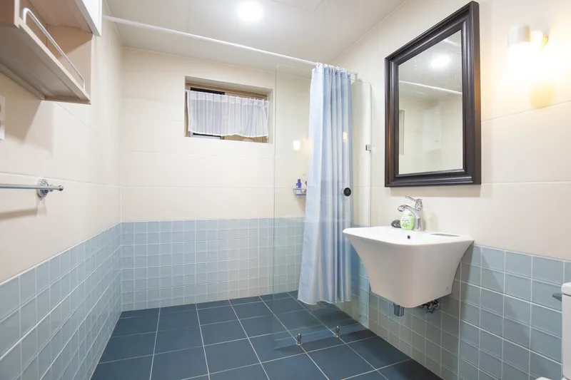 [Bomok-dong, Seogwipo] Two-room detached house with a yard adjacent to the sea, city, and tourist attractions 6