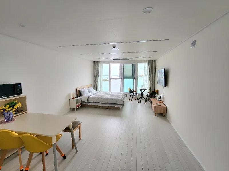 [Gangneung] Ocean View 12-Pyeong Studio Officetel 3