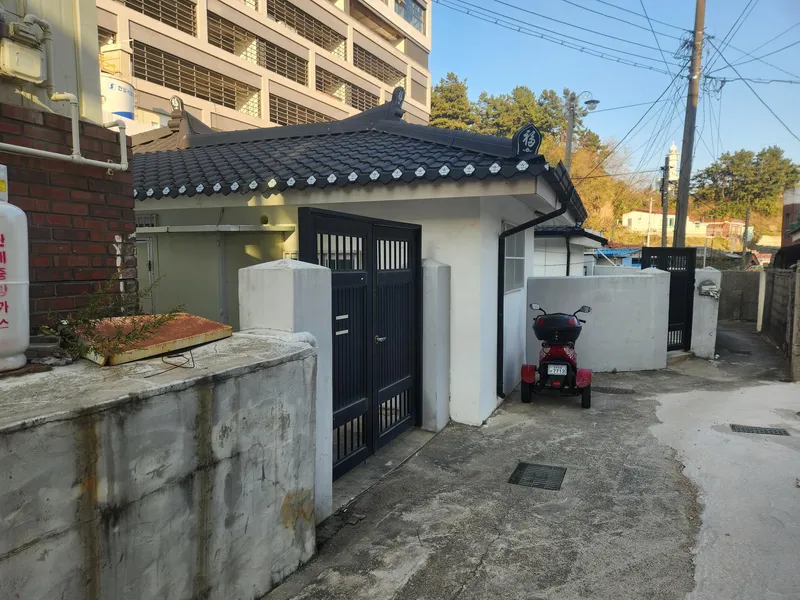 [강원 속초] 동명동 1.5룸 숙소 6