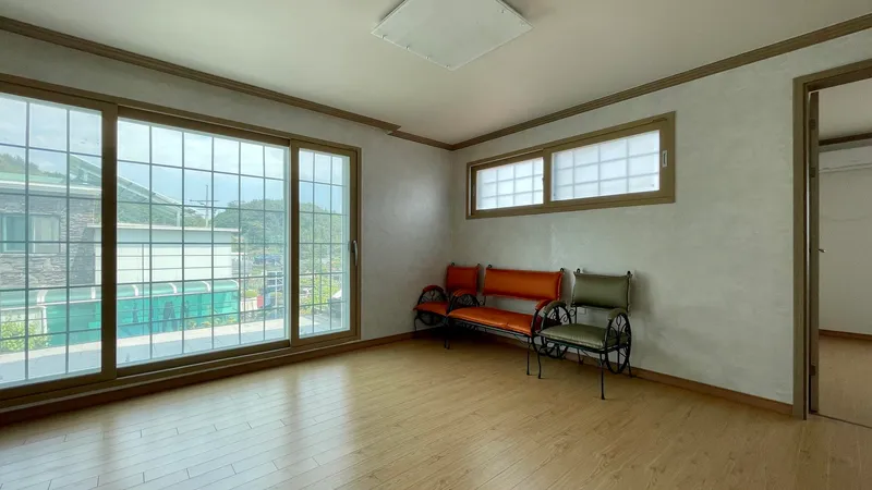 [Changwon] A leisurely month-long stay and healing in a rural village nestled in the mountains and water. 22