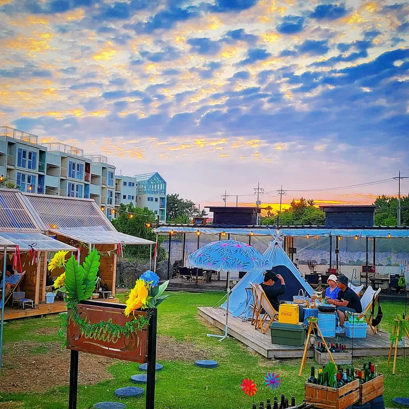 [Hallim, Jeju][Jeju Hyeopjae] 3-person room in a camping-style hotel within walking distance of Geumneung Beach 34