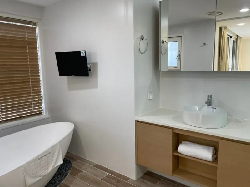 [Donghong-dong, Seogwipo][Jeju Seogwipo♡] 53 pyeong three-room resort #Free gym use 12