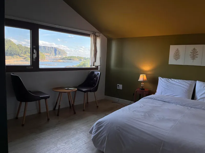 [Seongsan, Seogwipo] View #302 with ocean view and Seongsan Sunrise Peak 3