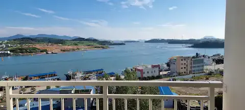 [Yeosu] Newly built top floor front ocean view A 8