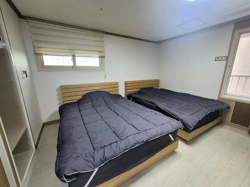 [ソギポソグィ洞] ダウンタウンツインルームホステル803号＃西帰浦オレ市場徒歩圏内 2