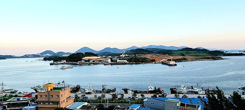 [Yeosu] Newly built top floor front ocean view B 8