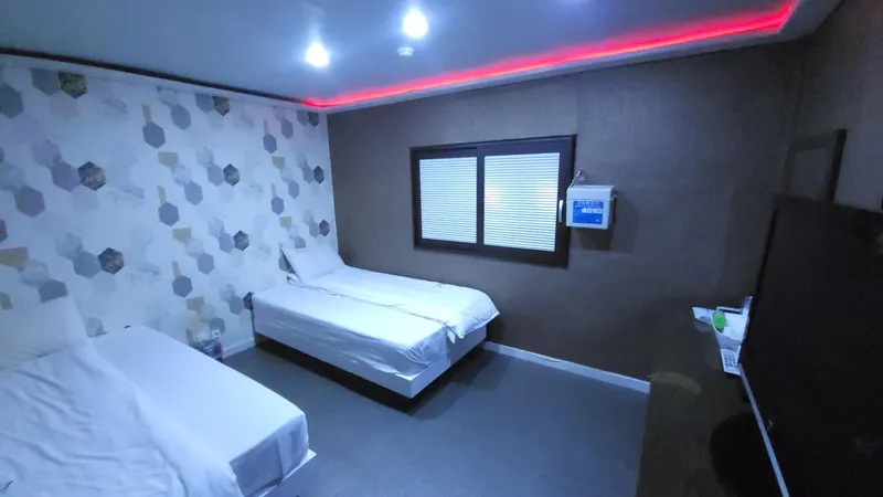 [Chungju][Chungju, North Chungcheong Province] Hotel A near Tangeumho, Chungju Lake, 10 minutes by car from the terminal near the industrial complex 15