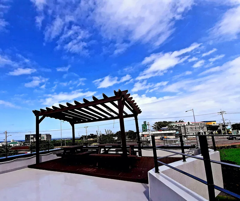 [Gujwa, Jeju] Pyeongdae Sea View Oreum View One Room Stay #201 29