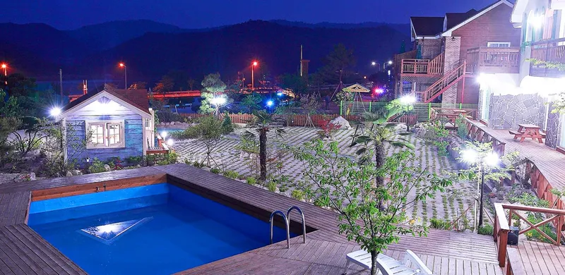 [Gyeongju] A spacious yard with good value for money, pink interior, duplex one-room pension #Spa #Hope 10