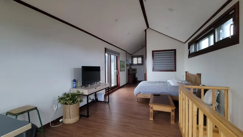 [제주 애월] 해안 절경 오션뷰 한라산 뷰 층고 높고 넓은 옥상뷰 복층 102