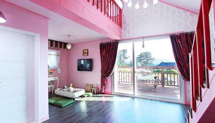 [Gyeongju] A spacious yard with good value for money, pink interior, duplex one-room pension #Spa #Hope 2