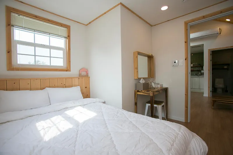[Haean-dong, Jeju] Two-story wooden detached house #Mountain view B #Nordic sensibility 25